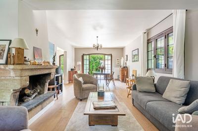 Maison - 185 m² - 6 pièces