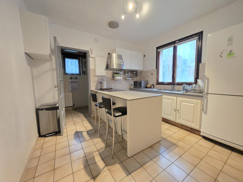 Maison - 178 m² - 6 pièces