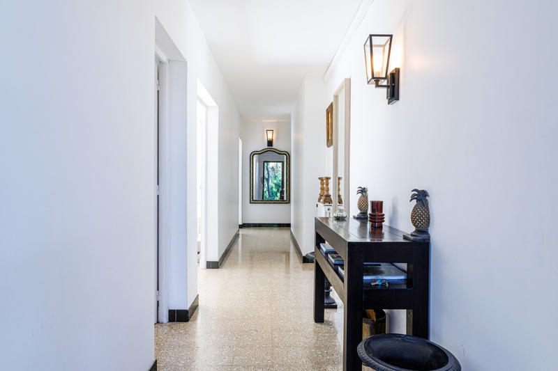 Maison - 220 m² - 7 pièces