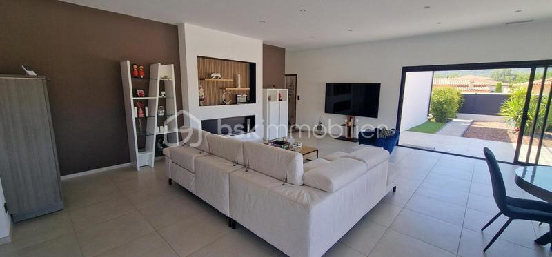 Villa - 213 m² - 5 pièces