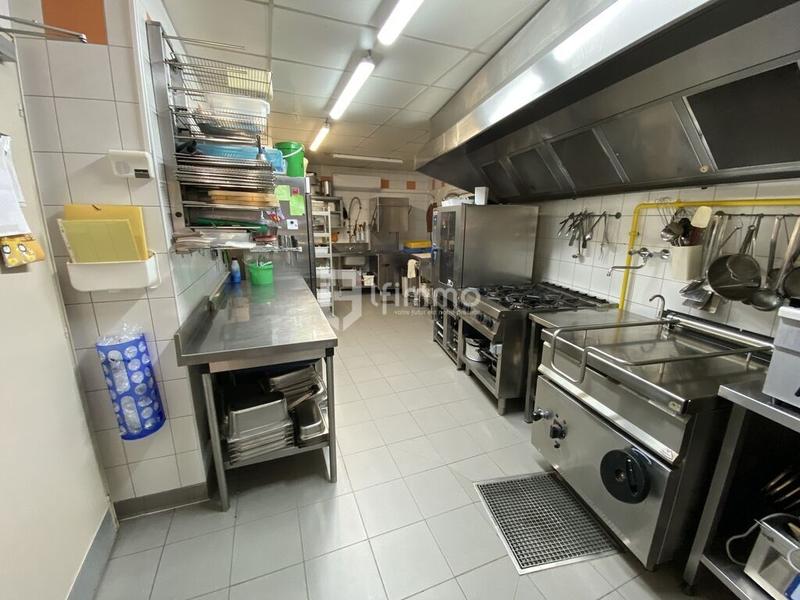 Fonds de commerce - Bureau - 106 m²