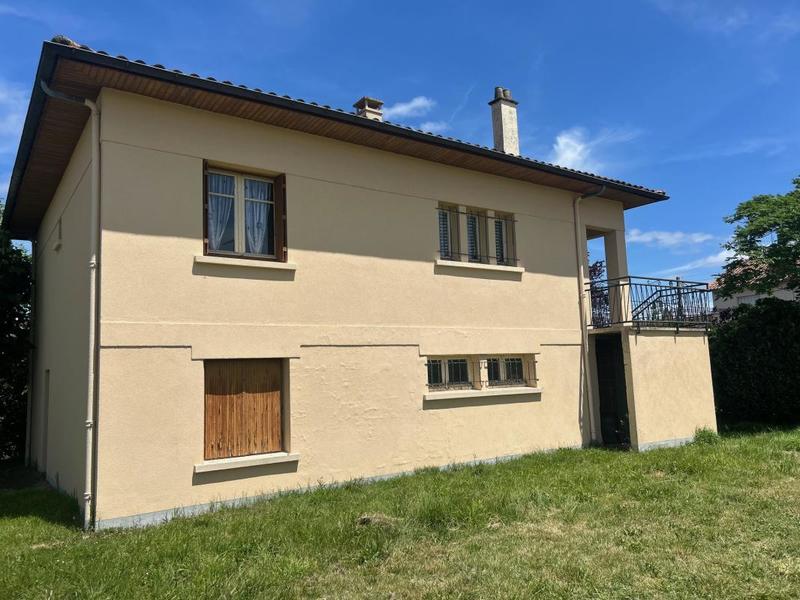 Propriété - 80 m² - 3 pièces