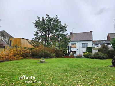 Pavillon - 100 m² - 5 pièces