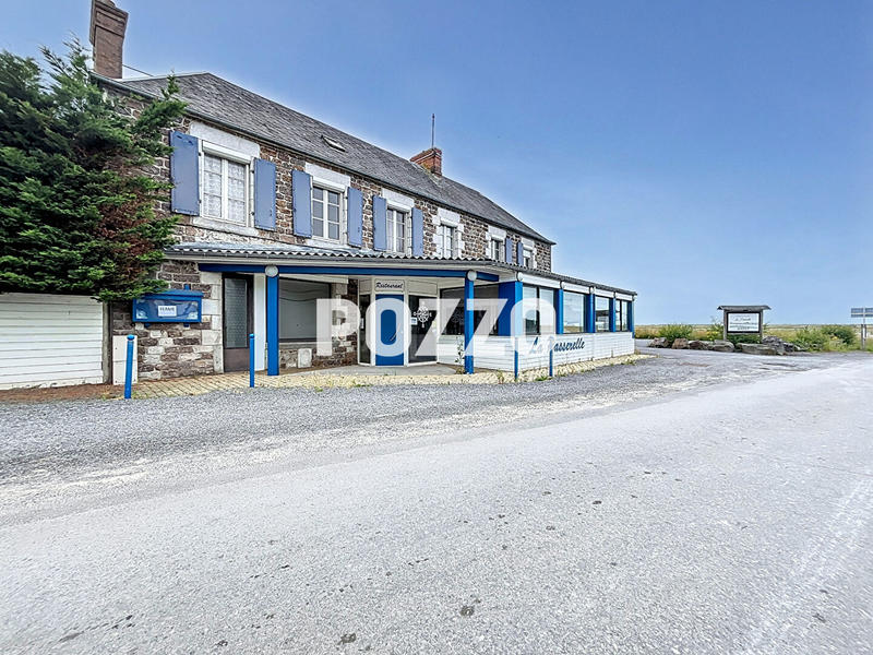 Maison - 265 m² - 8 pièces