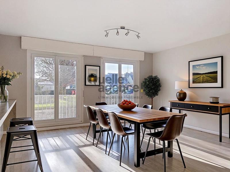 Appartement - 90 m² - 5 pièces