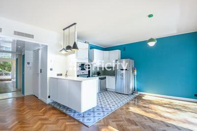 Appartement - 70 m² - 2 pièces