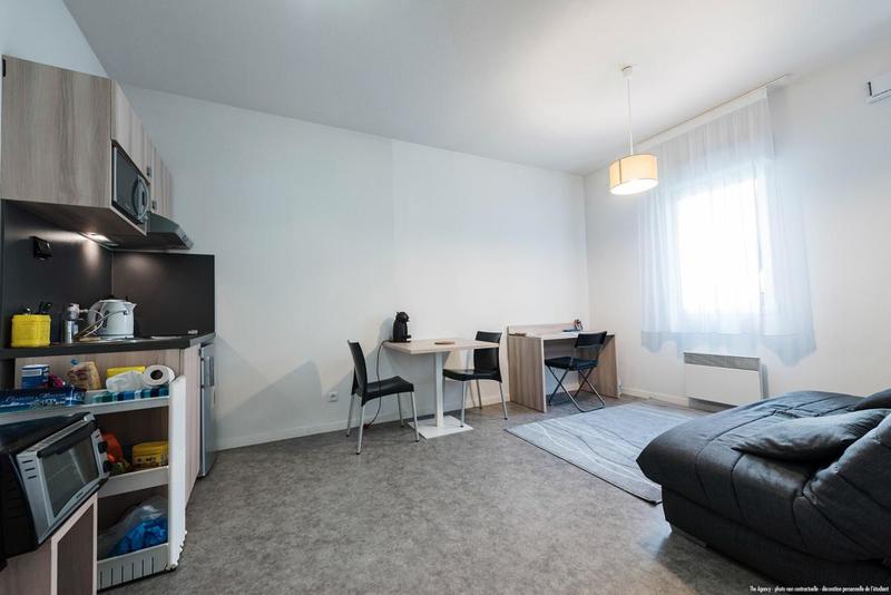 Studio - 17 m² - 1 pièce