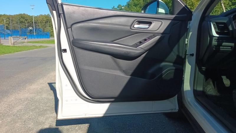 Nissan Qashqai 1.3 Dig-T Mhev 140 n-Connecta