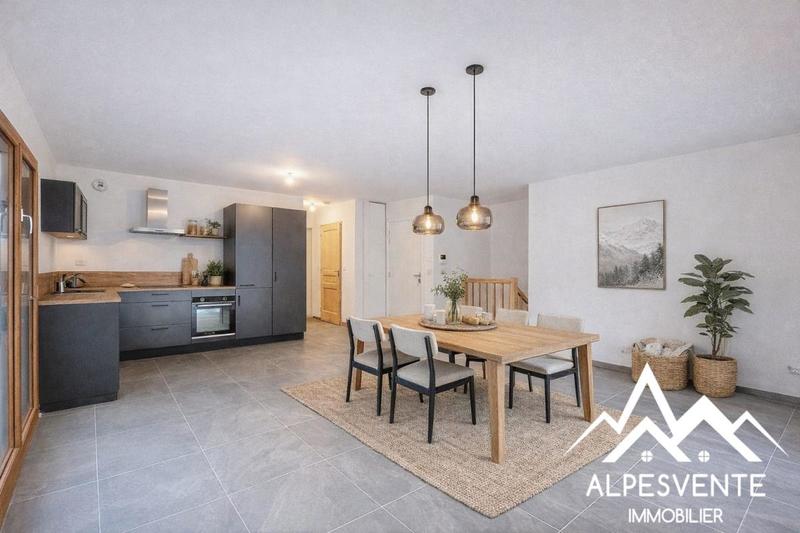 Duplex - 116 m² - 5 pièces