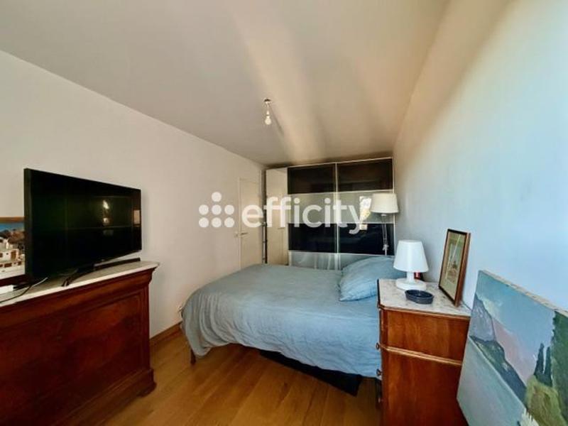 Appartement - 85 m² - 3 pièces