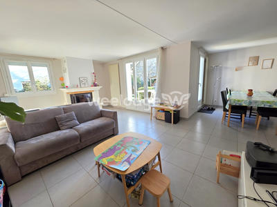 Maison - 163 m² - 7 pièces