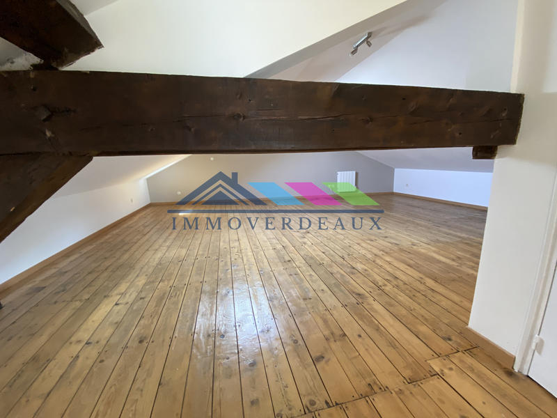 Maison - 177 m² - 7 pièces