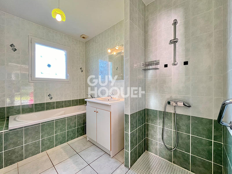 Maison - 77 m² - 3 pièces