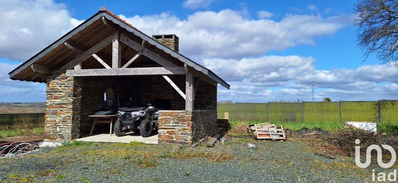 Maison - 260 m² - 6 pièces