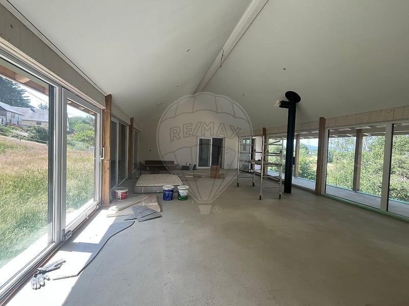 Maison - 300 m² - 10 pièces