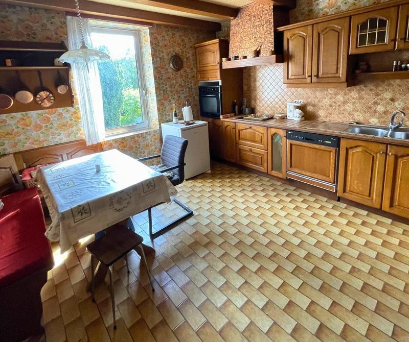 Maison - 194 m² - 7 pièces