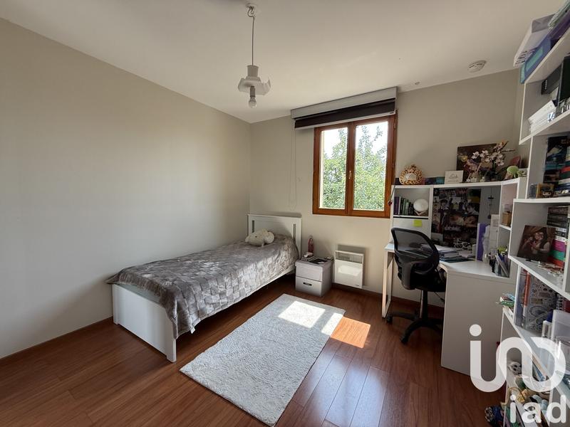 Maison - 121 m² - 6 pièces