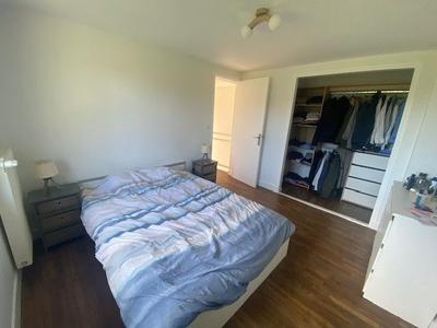 Maison traditionnelle - 107 m² - 4 pièces