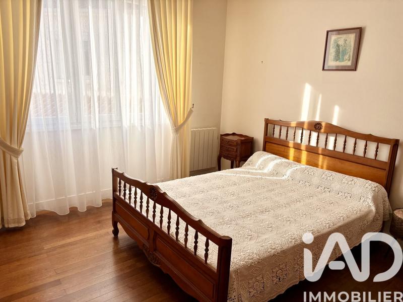 Maison - 160 m² - 5 pièces