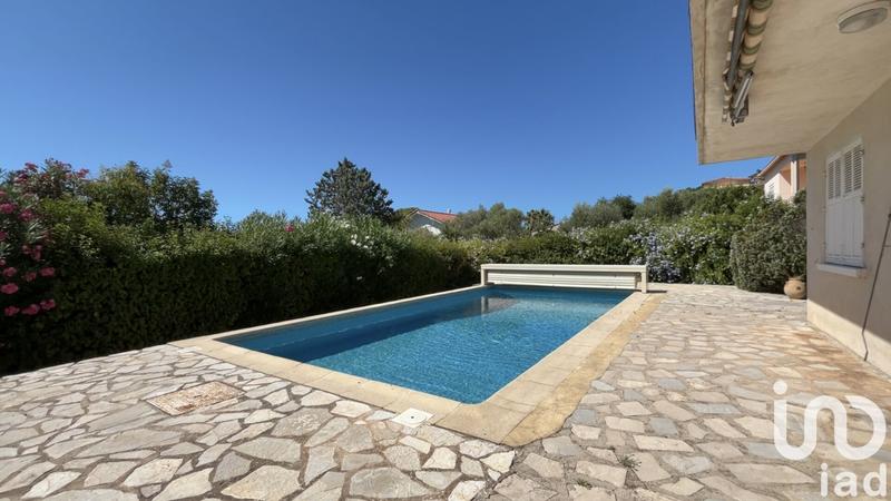 Maison - 160 m² - 5 pièces