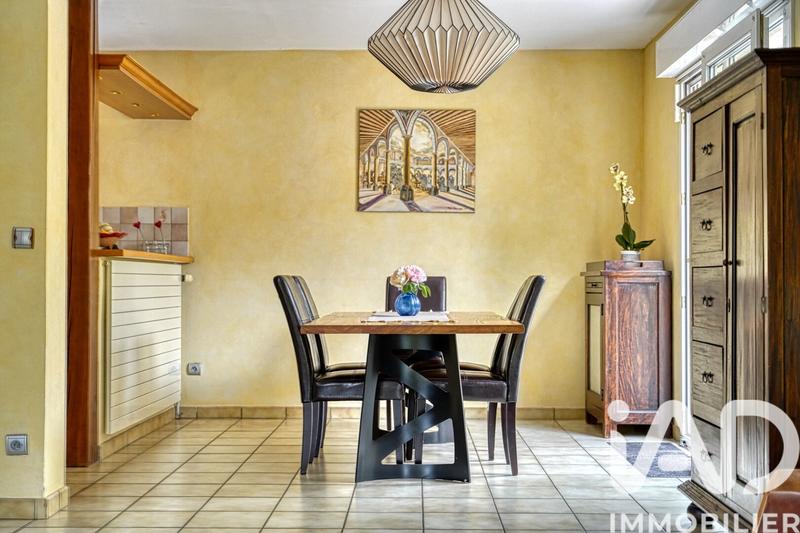 Maison - 130 m² - 7 pièces
