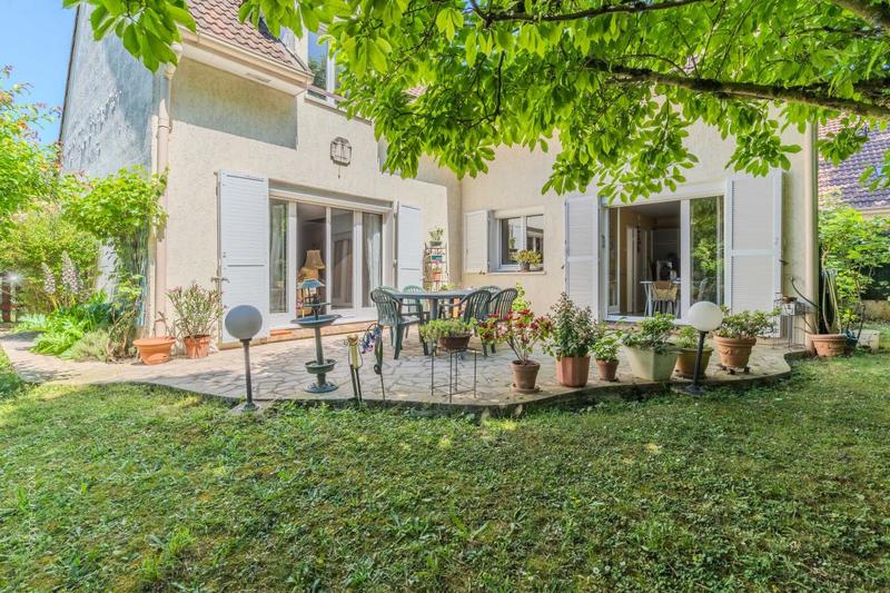 Maison - 169 m² - 6 pièces