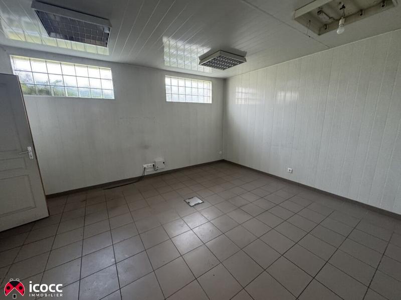 Local commercial - 670 m² - 7 pièces