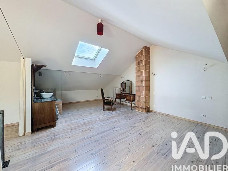 Maison - 283 m² - 8 pièces