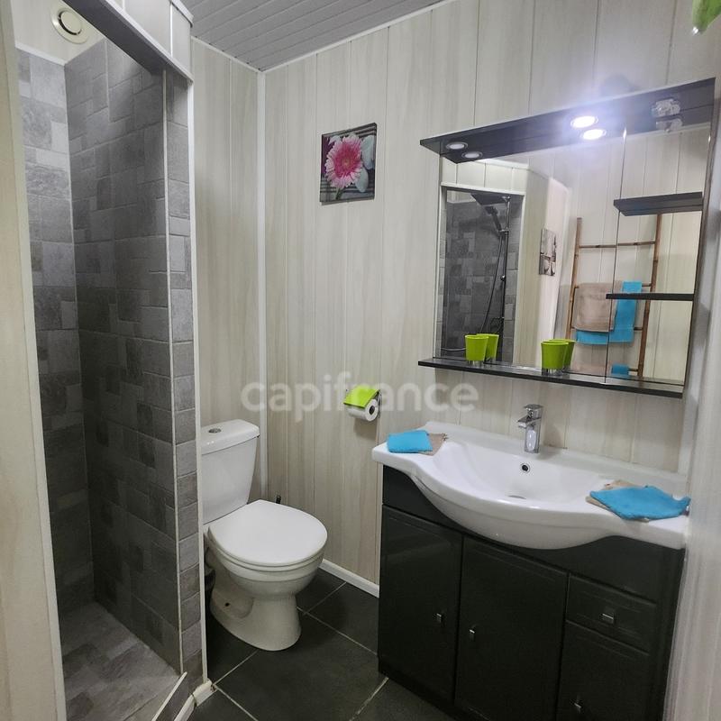 Propriété - 220 m² - 13 pièces