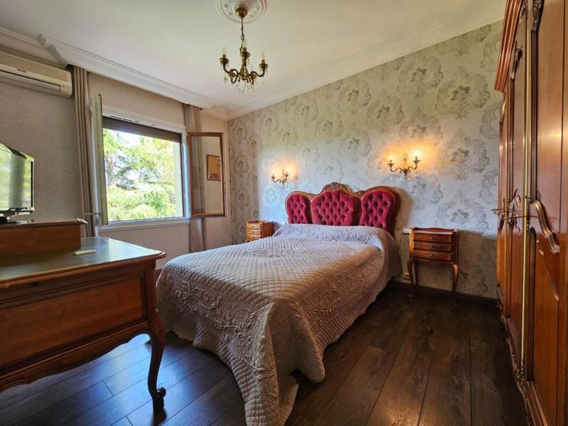 Maison - 145 m² - 6 pièces