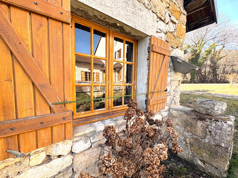 Maison - 203 m² - 8 pièces