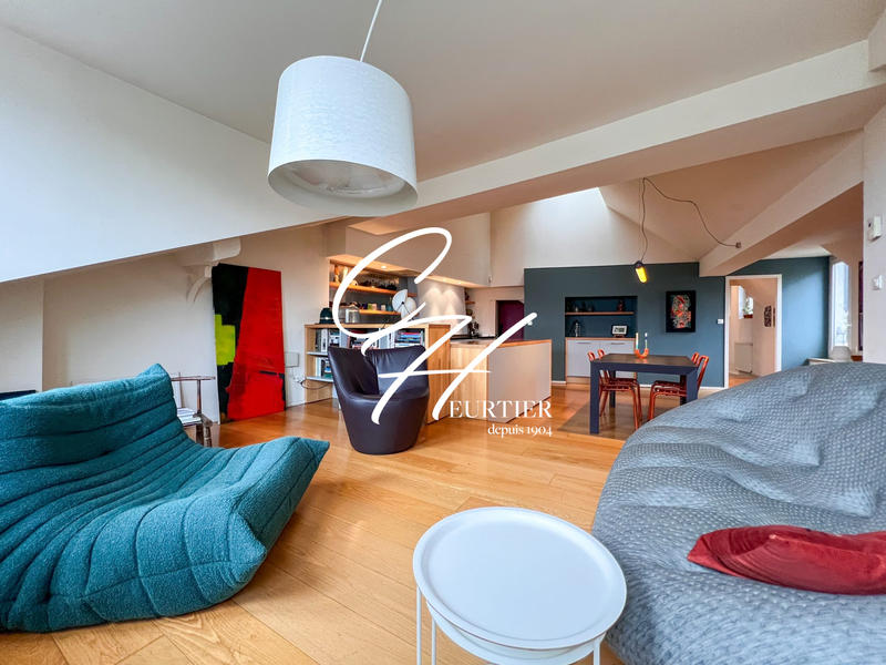 Appartement - 183 m² - 5 pièces