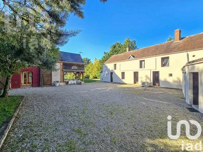 Maison - 225 m² - 4 pièces