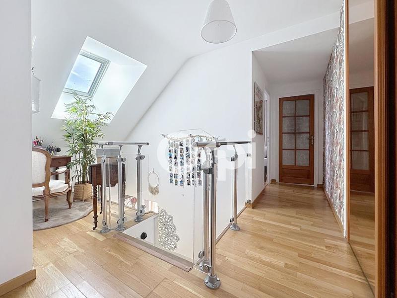 Maison - 153 m² - 5 pièces