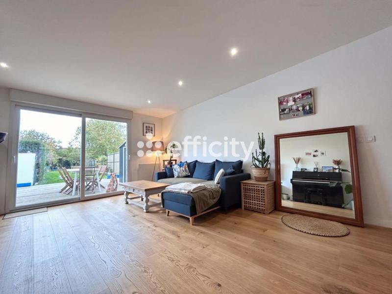 Maison - 84 m² - 4 pièces