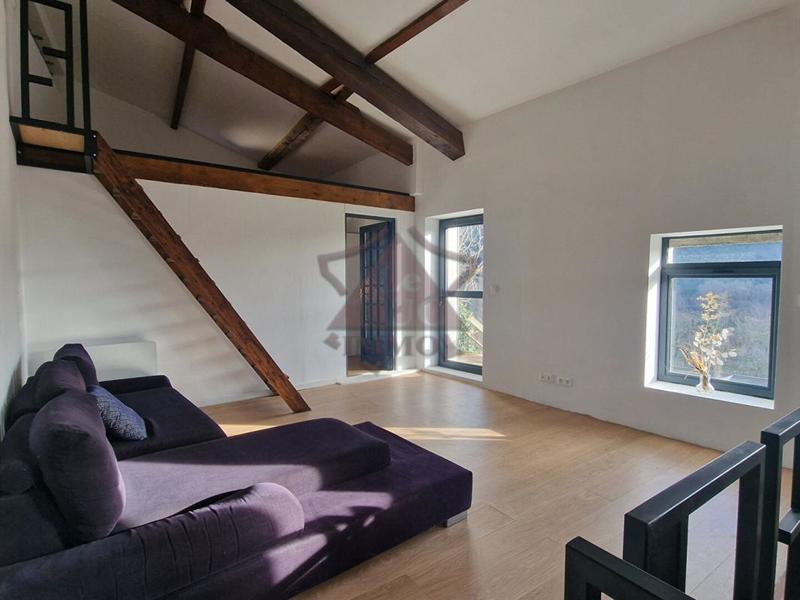 Maison de village - 90 m² - 4 pièces