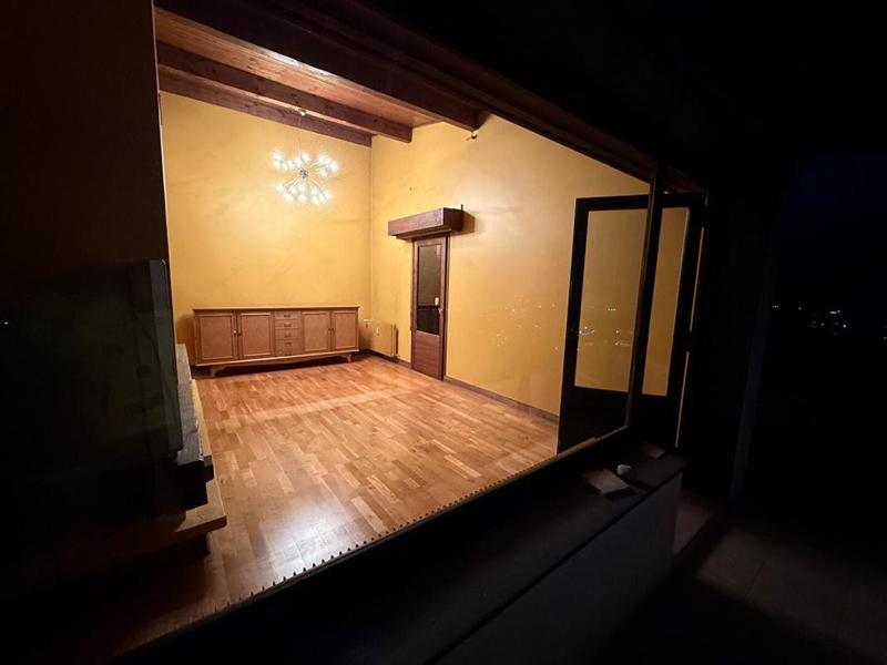 Appartement - 95 m² - 5 pièces