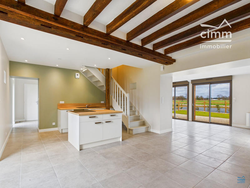 Maison traditionnelle - 89 m² - 3 pièces