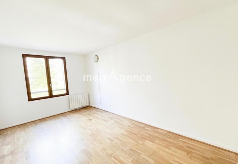 Maison - 182 m² - 7 pièces