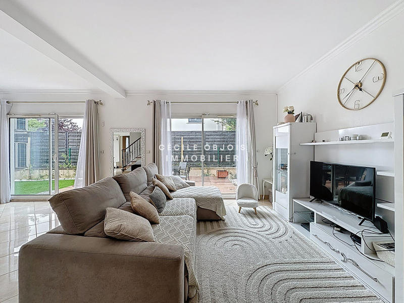 Maison contemporaine - 160 m² - 6 pièces