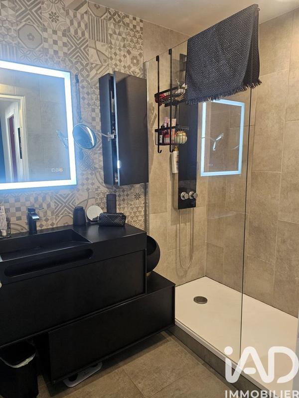 Appartement - 60 m² - 3 pièces