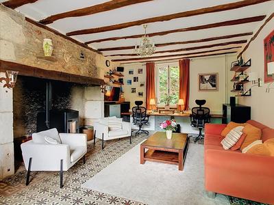 Maison - 470 m² - 20 pièces