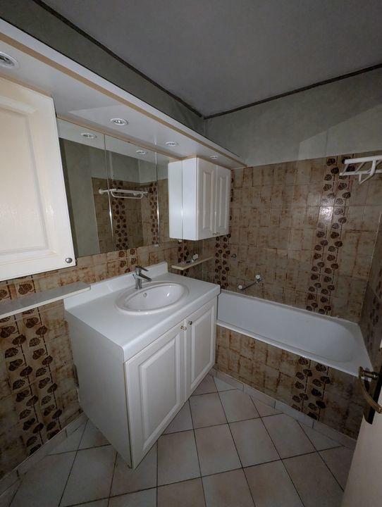 Appartement - 86 m² - 4 pièces