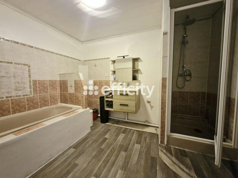 Maison - 120 m² - 3 pièces