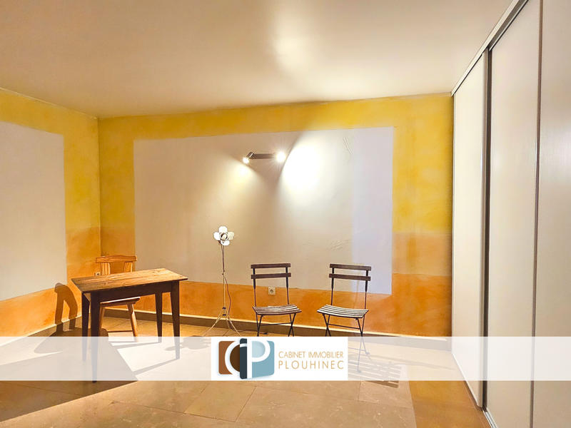 Maison - 235 m² - 5 pièces