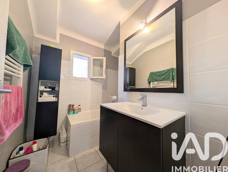 Maison de village - 110 m² - 5 pièces