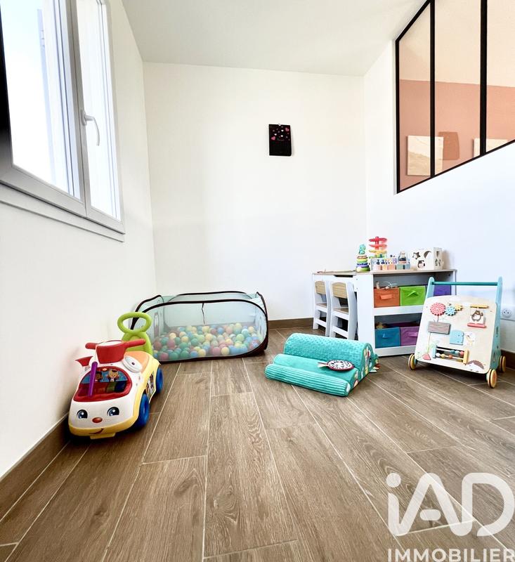 Maison - 102 m² - 5 pièces