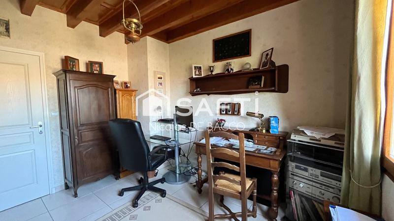 Maison - 238 m² - 7 pièces