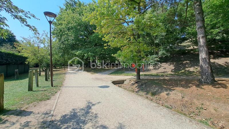 Appartement - 118 m² - 5 pièces