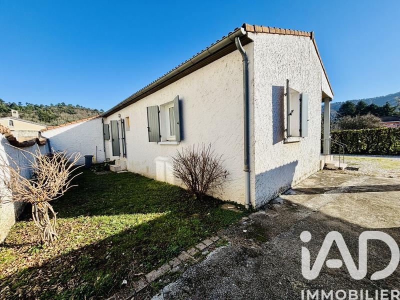 Maison - 122 m² - 5 pièces